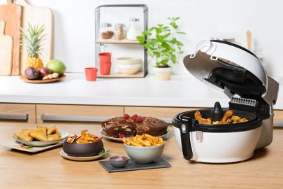 Friteuse Tefal Actifry Genius FZ760025 avec brassage – Blanc